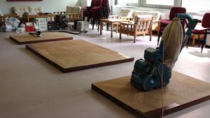 Machine professionnelle de ponçage de parquet en bois